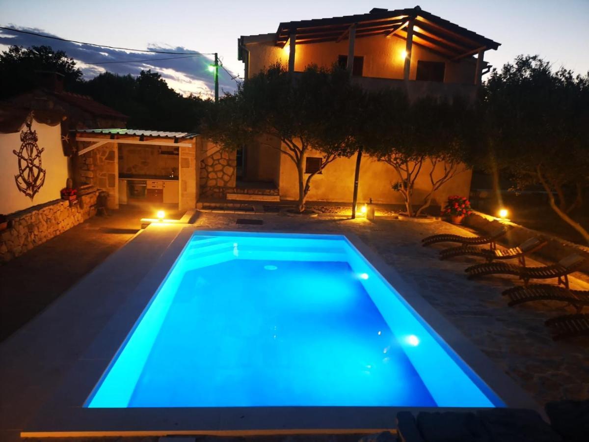 Apartman Magas With Private Pool Vinjerac Buitenkant foto